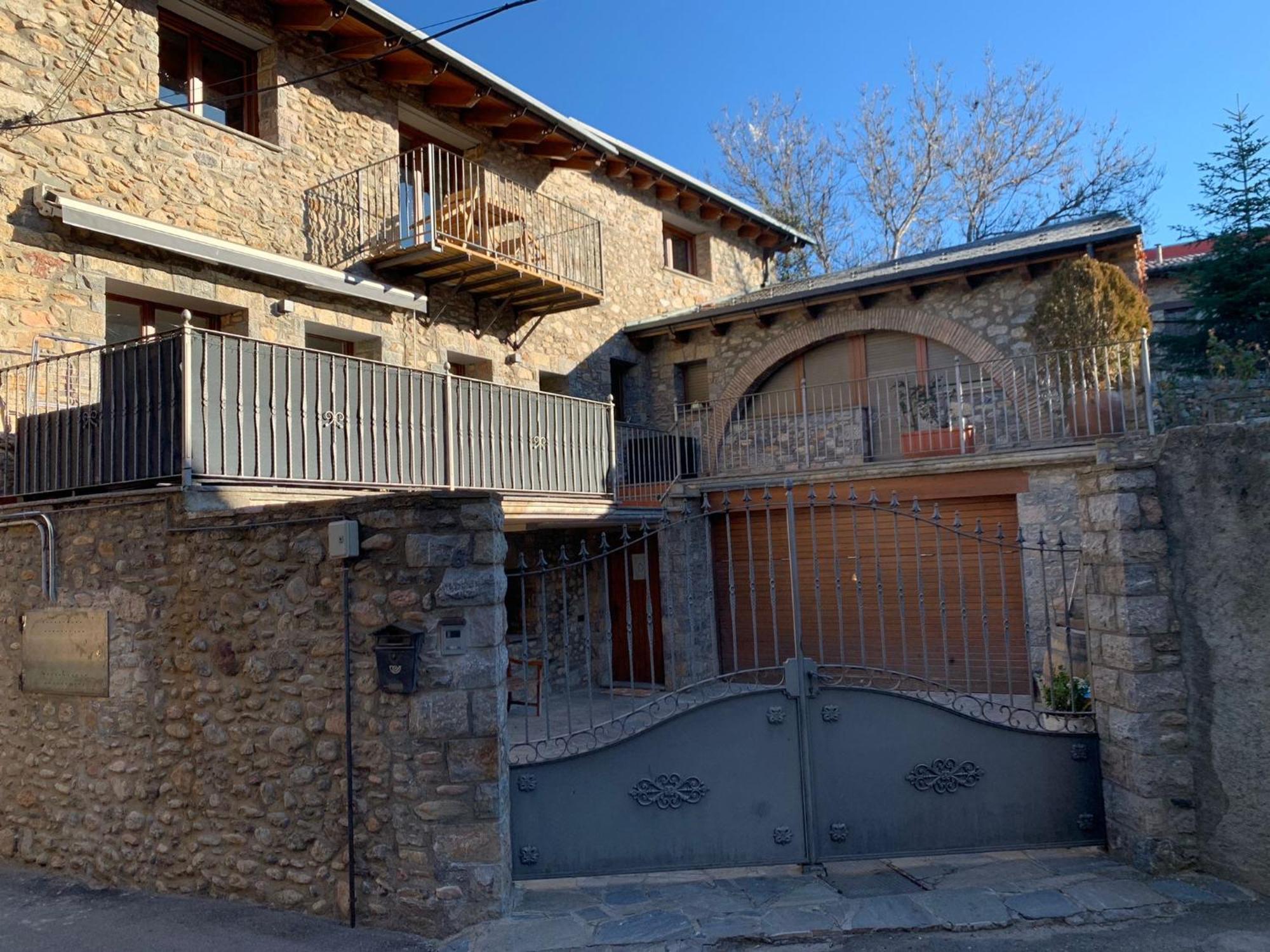Apartaments Cal Bertran Bellver De Cerdanya Exterior photo